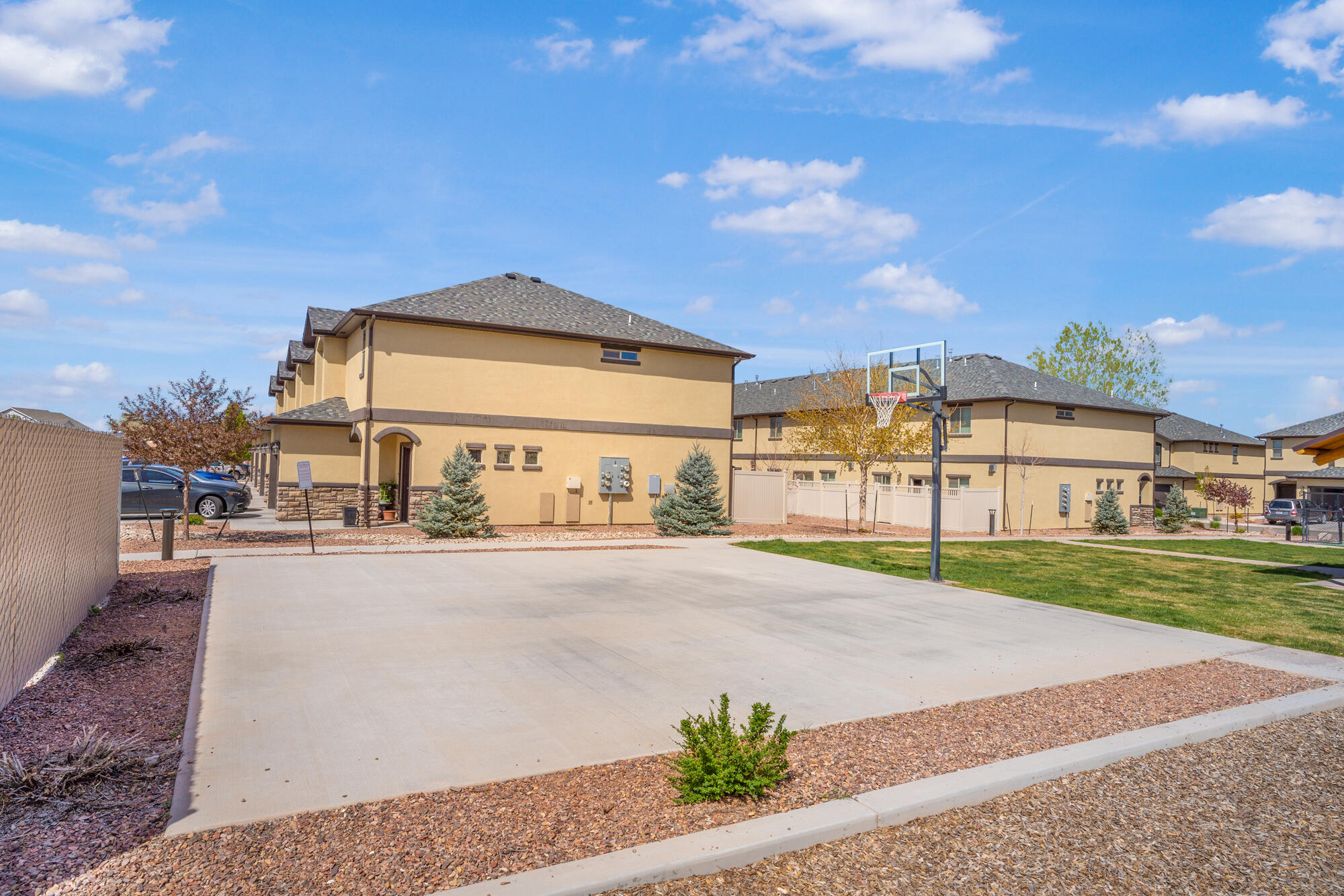 SHADOW RIDGE - Residential