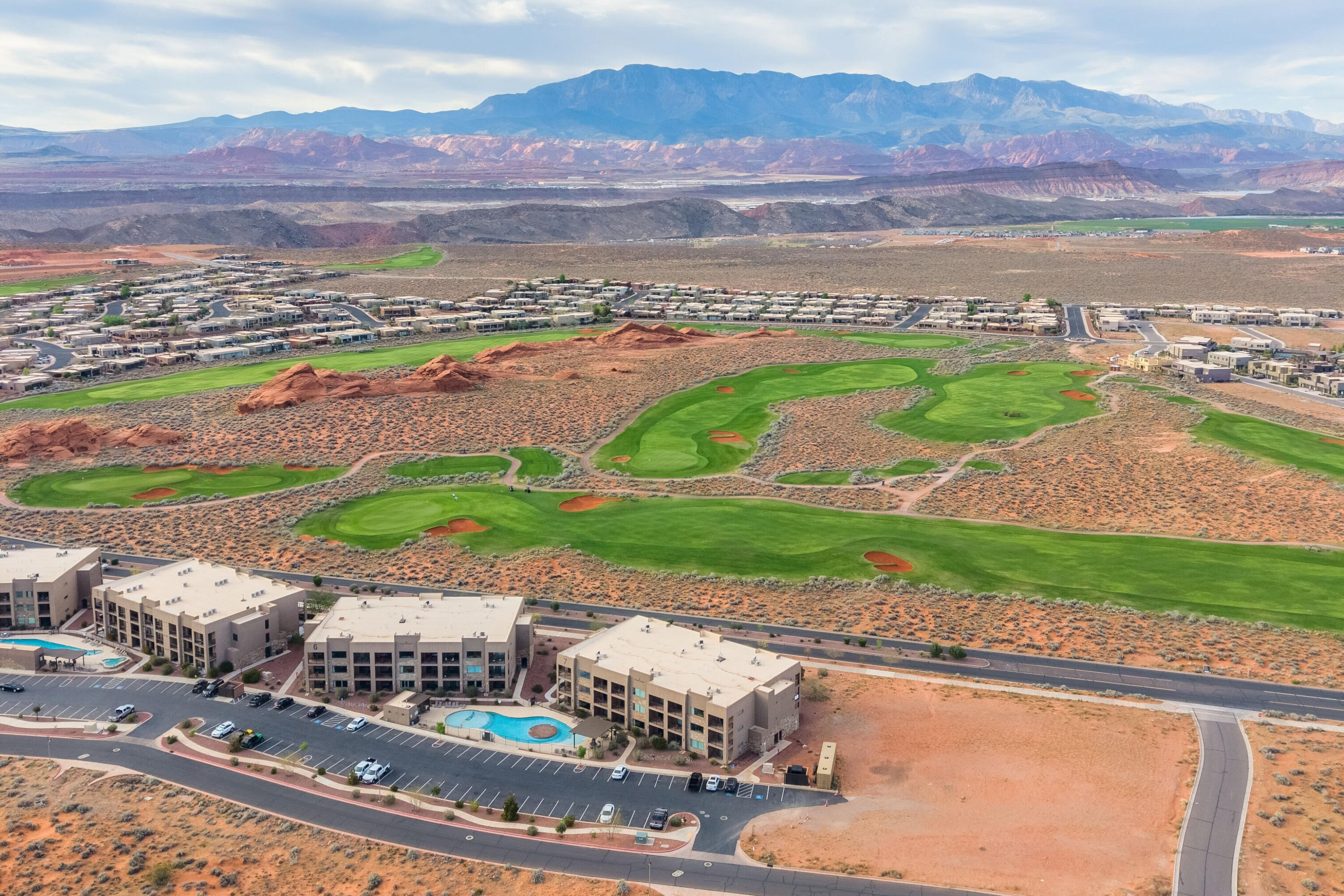 VILLAS AT SAND HOLLOW - Residential