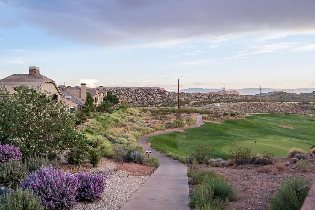 CORAL RIDGE TOWNHOMES - Residential