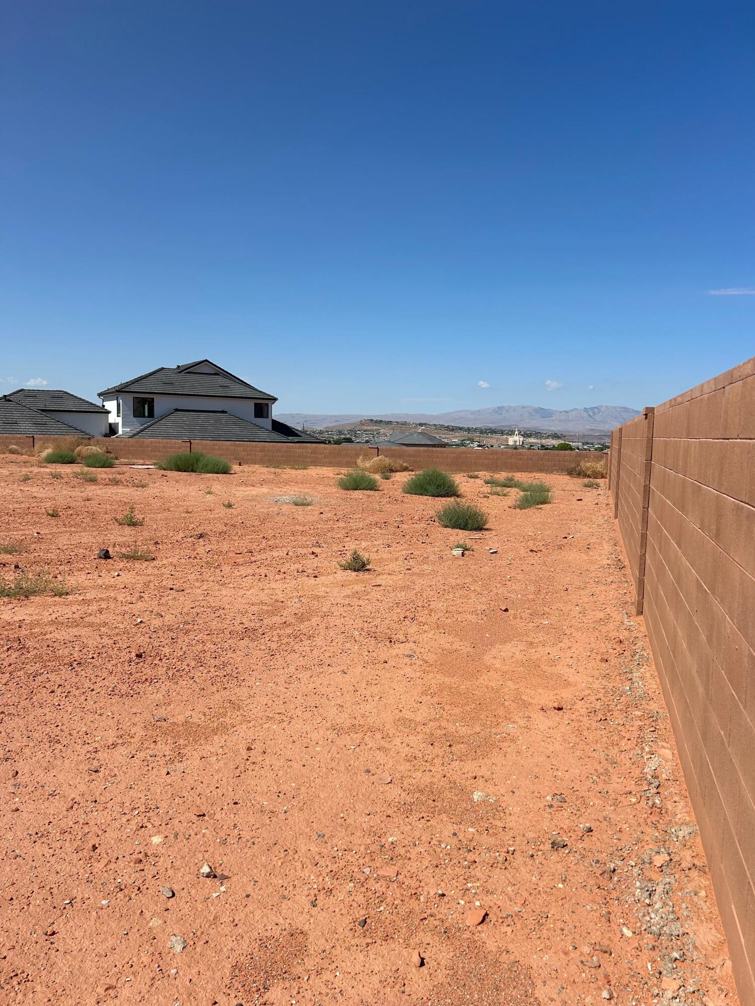 ROADRUNNER RIDGE - Land