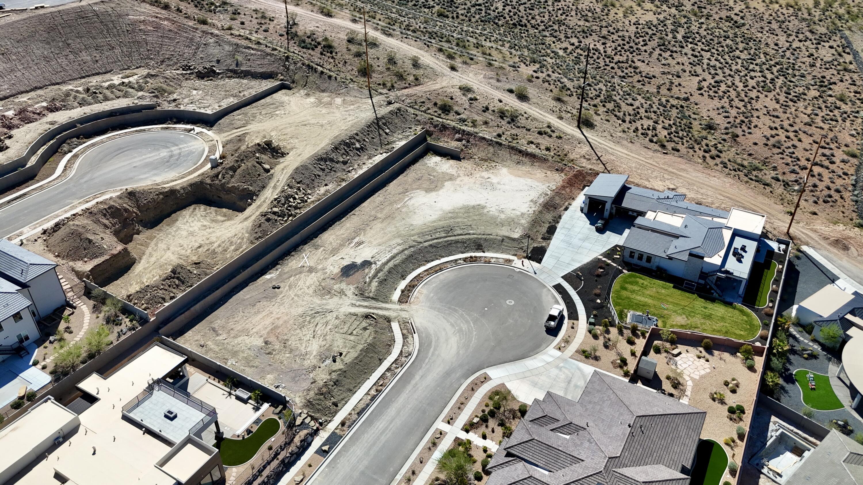 HILLS AT SANTA CLARA - Land