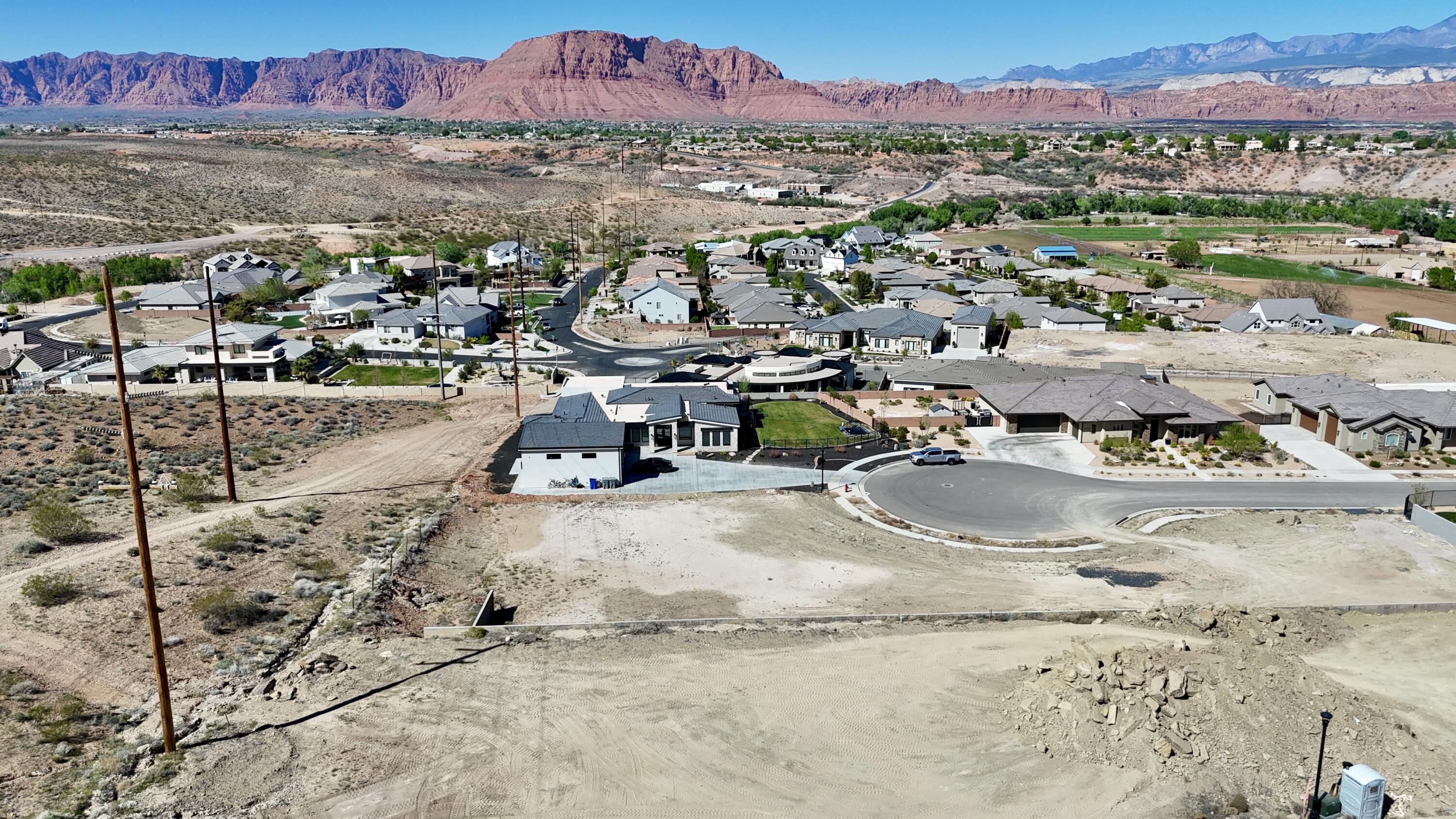 HILLS AT SANTA CLARA - Land