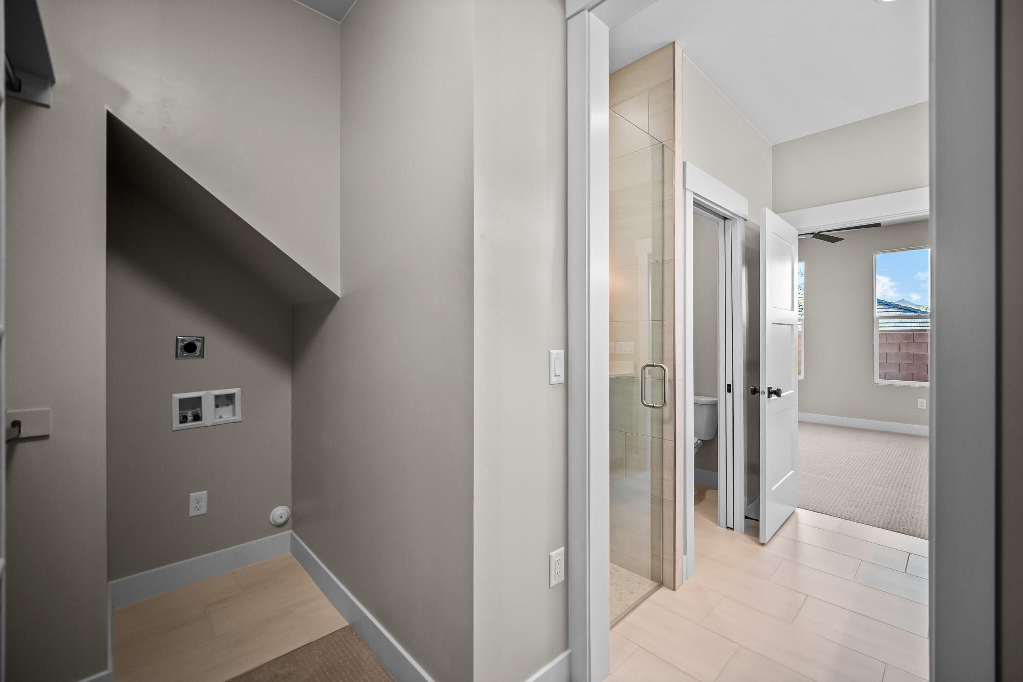 HURRICANE HOLLOW - Residential