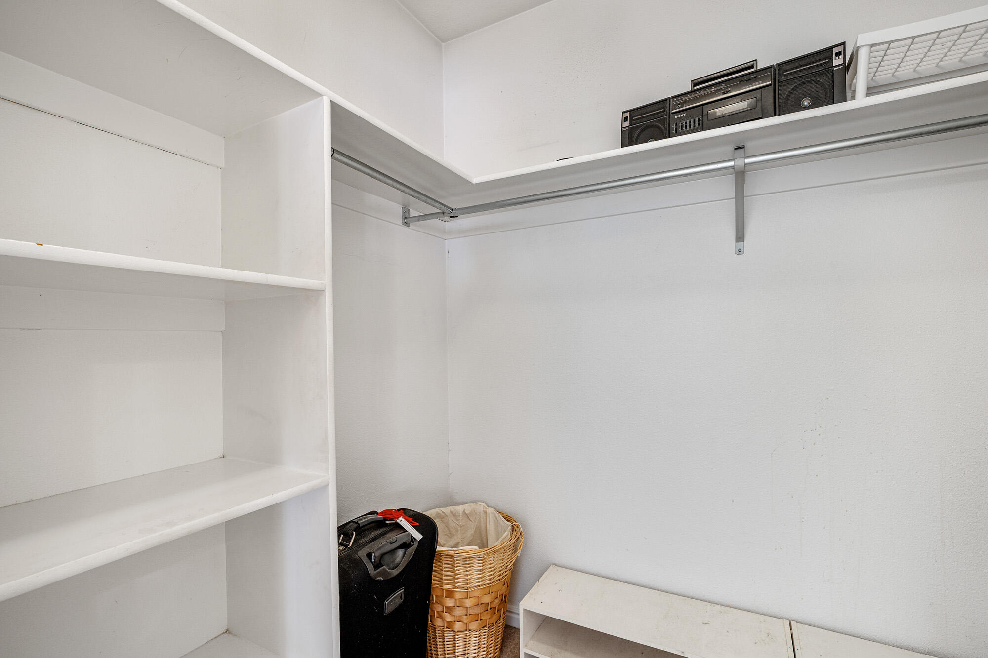 SUNCREST TOWNHOMES - Residential