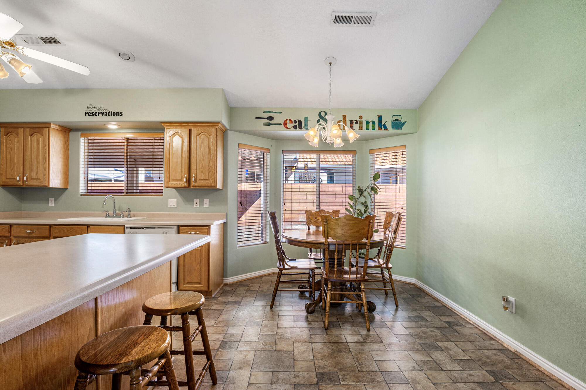 SUNCREST TOWNHOMES - Residential