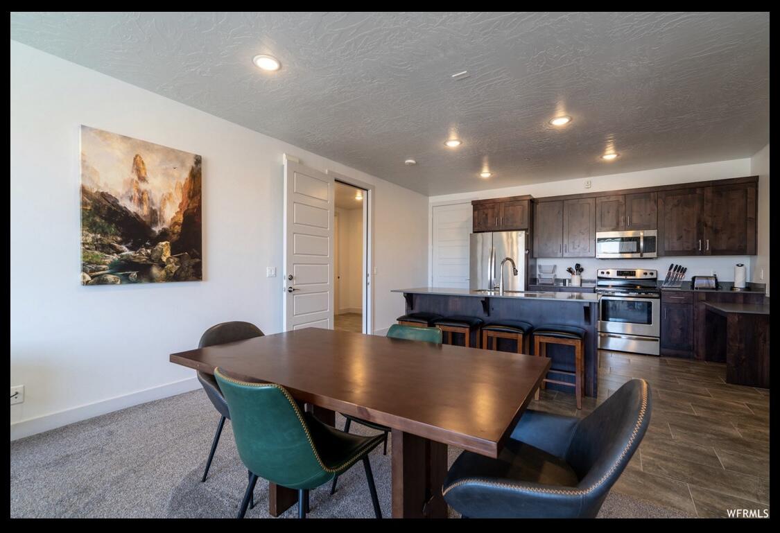 VILLAS AT SAND HOLLOW - Residential