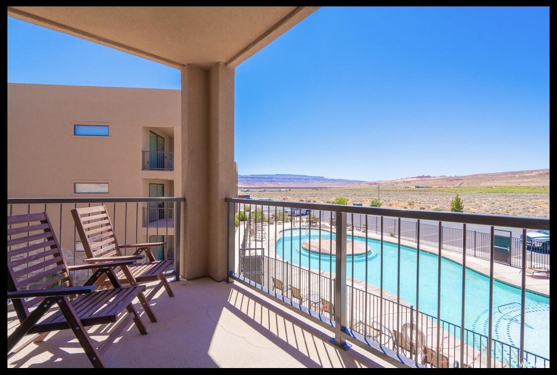 VILLAS AT SAND HOLLOW - Residential