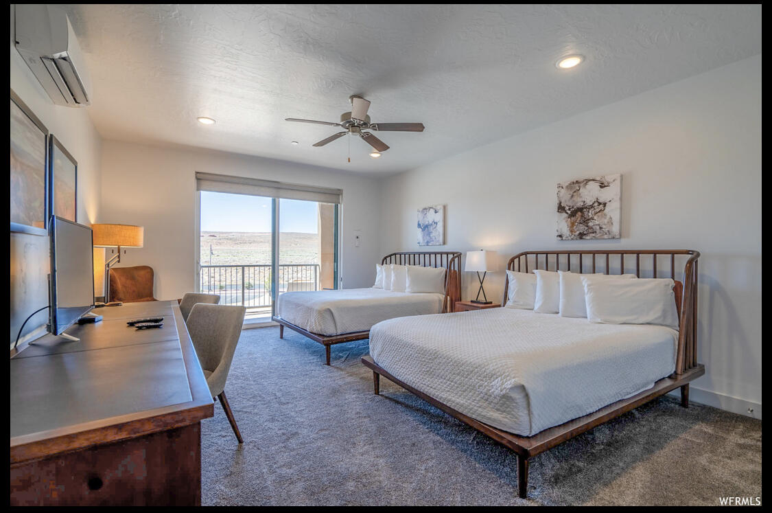 VILLAS AT SAND HOLLOW - Residential