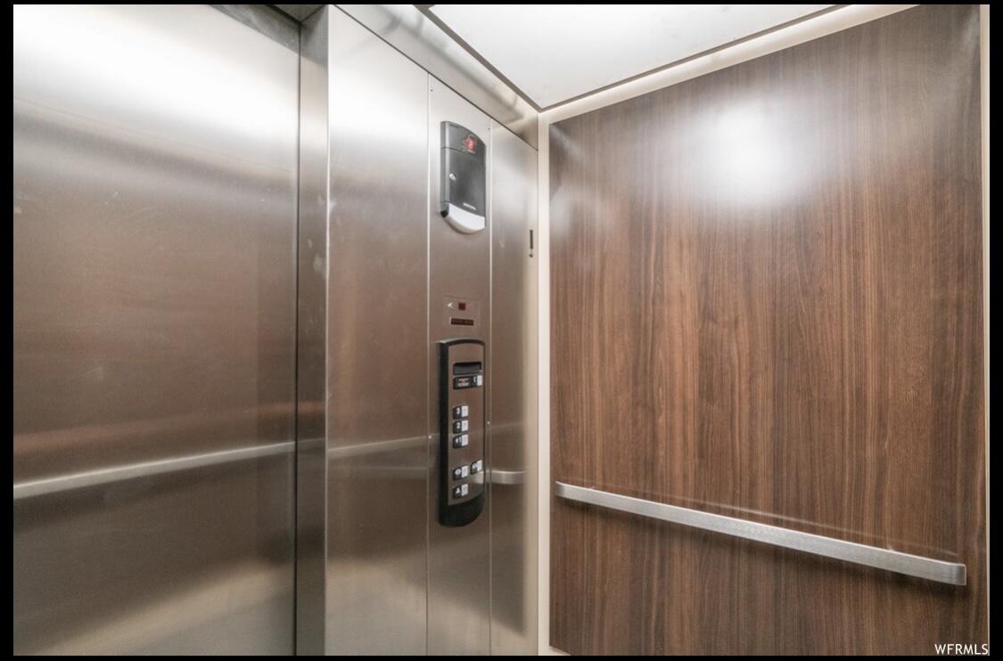 VILLAS AT SAND HOLLOW - Residential