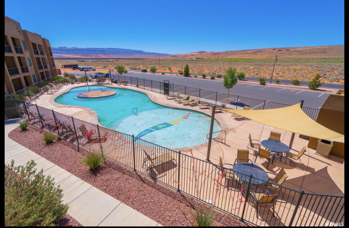 VILLAS AT SAND HOLLOW - Residential