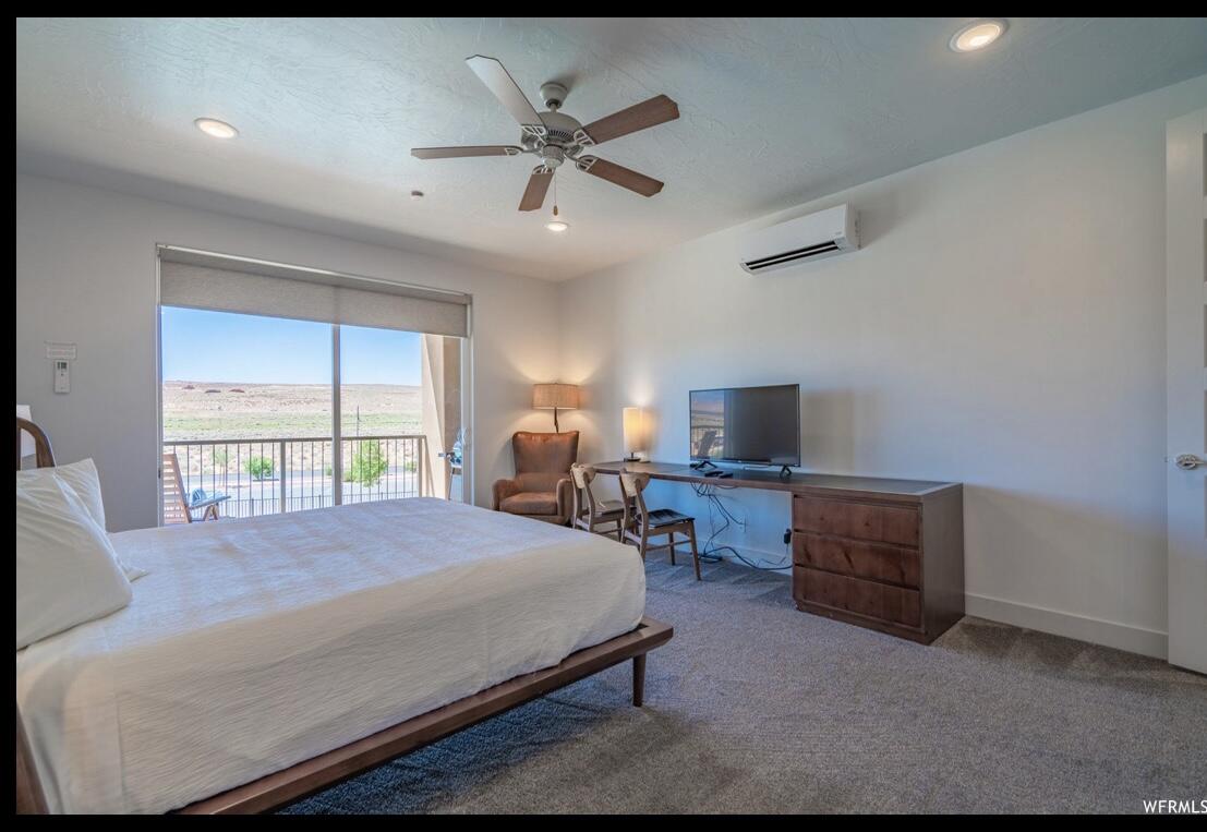 VILLAS AT SAND HOLLOW - Residential