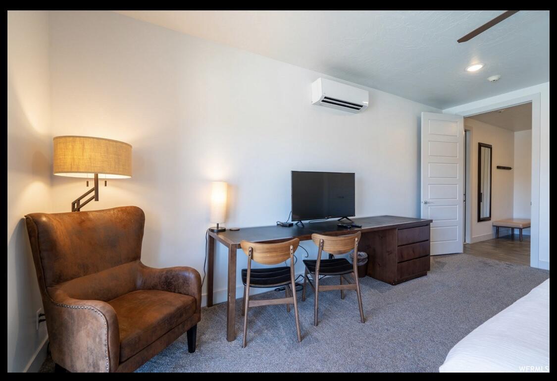 VILLAS AT SAND HOLLOW - Residential