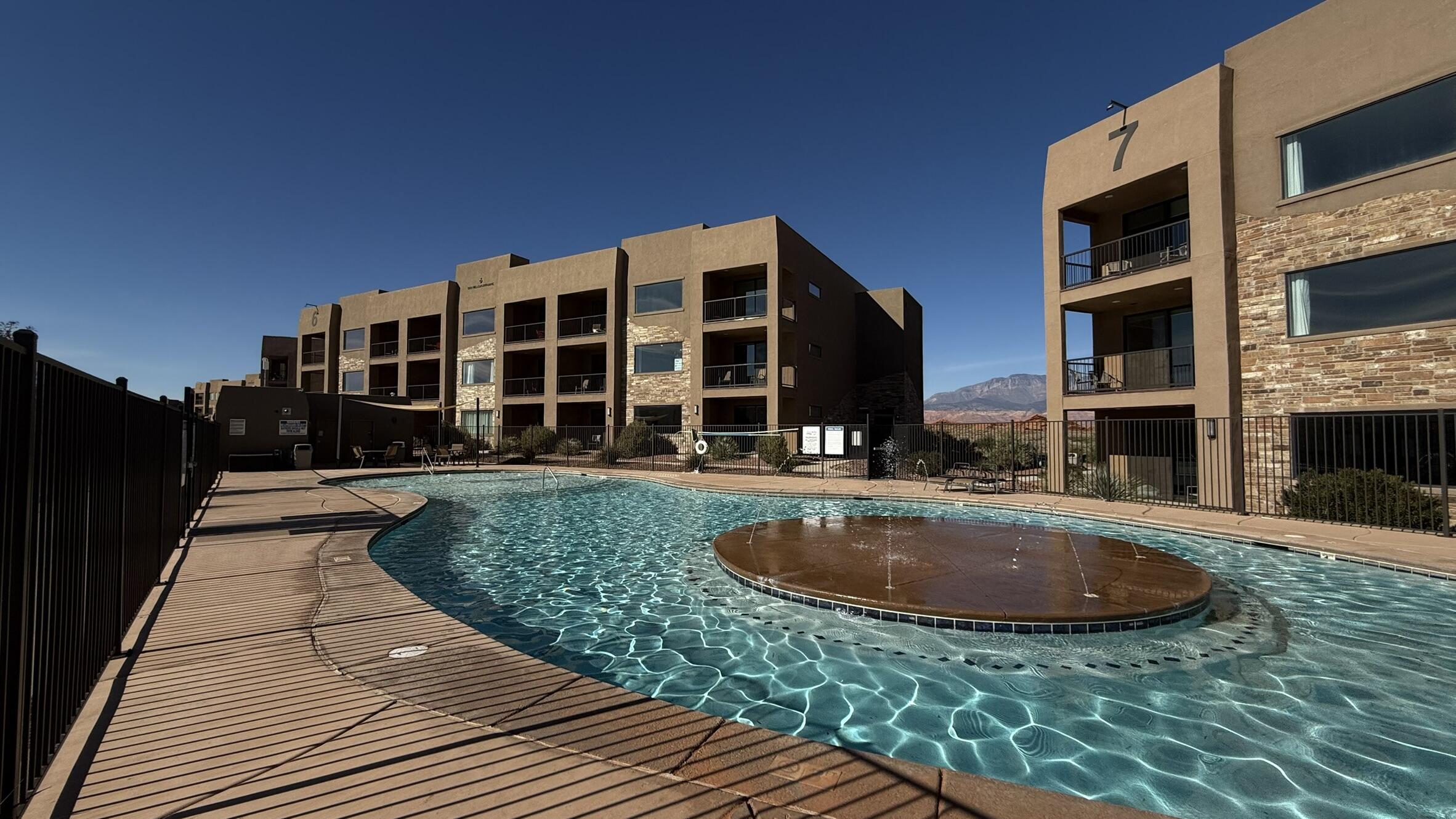 VILLAS AT SAND HOLLOW - Residential