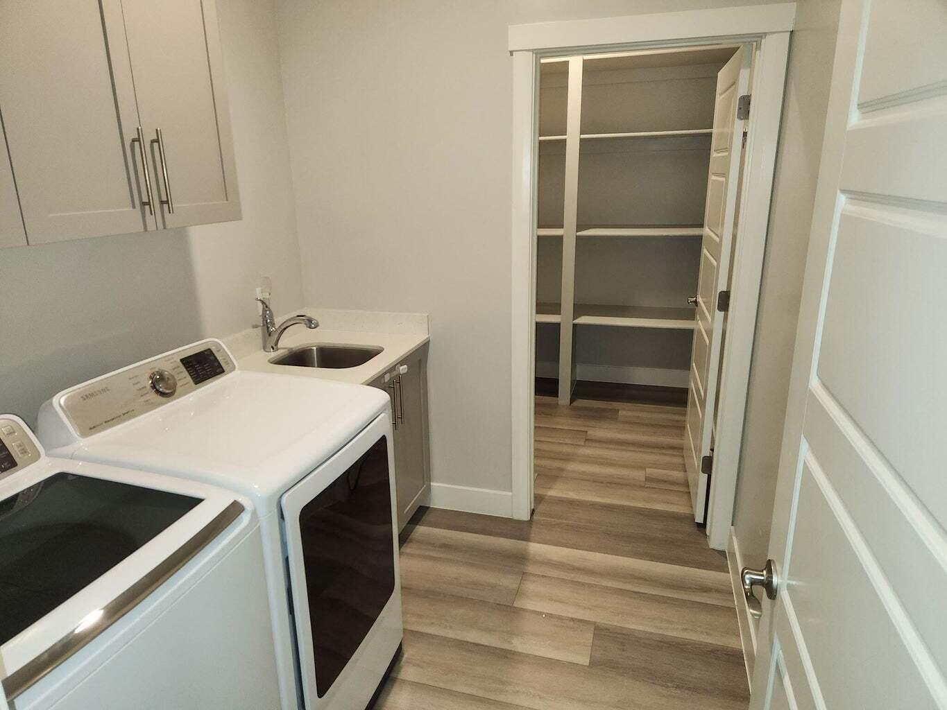 SAGE CANYON - Residential