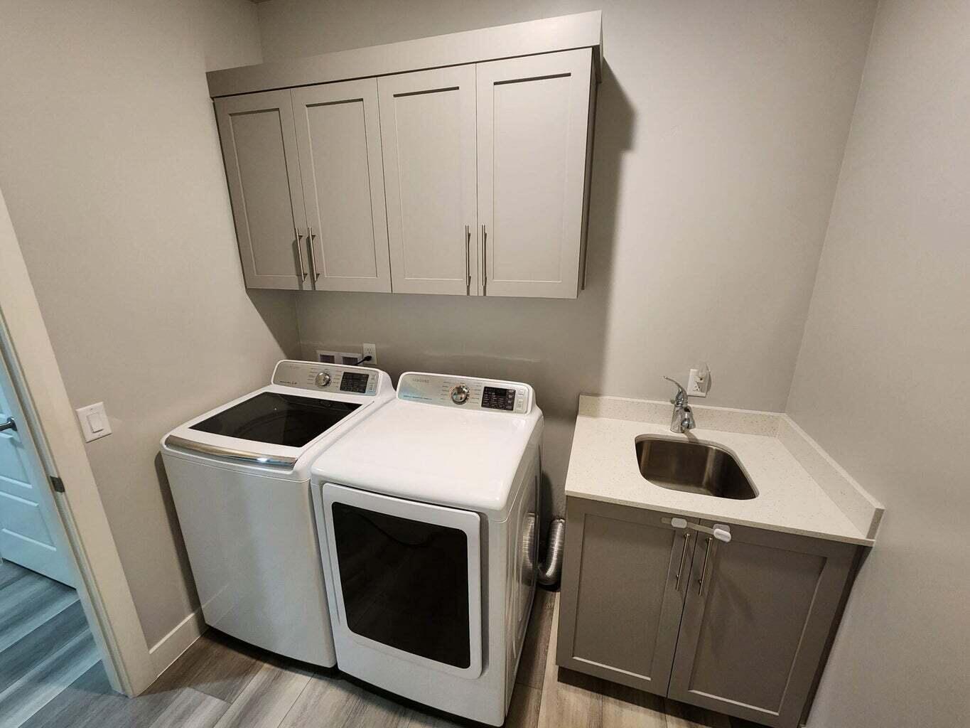 SAGE CANYON - Residential