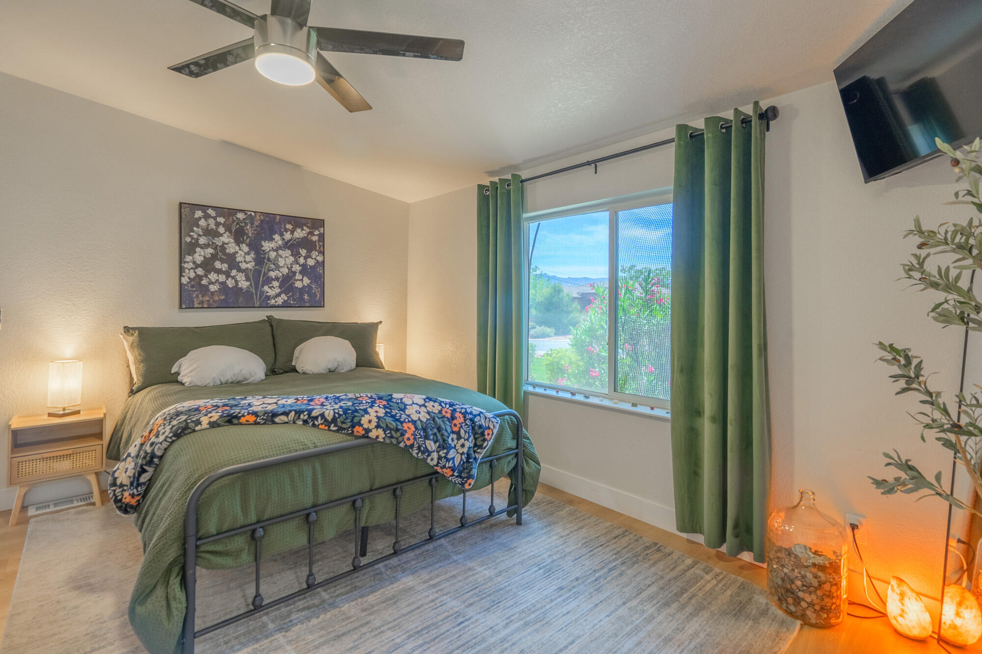 IVINS TOWNSITE - Residential