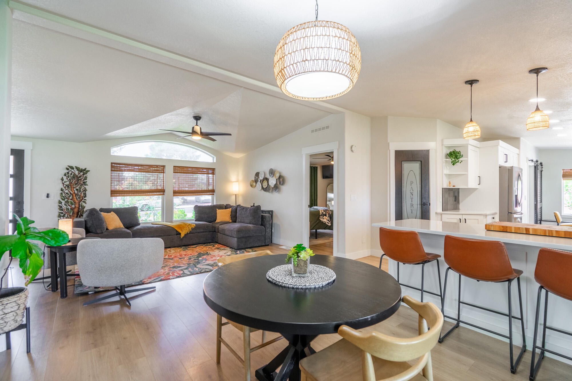 IVINS TOWNSITE - Residential