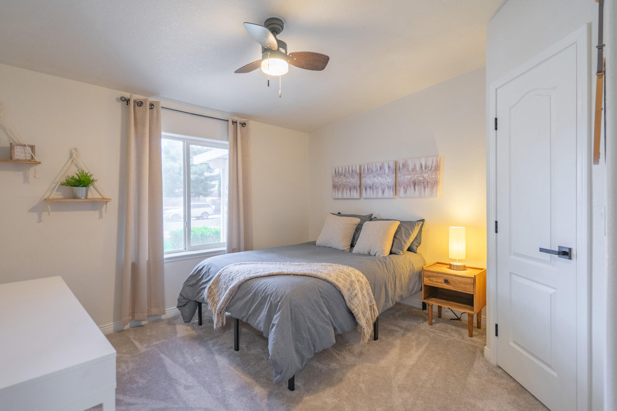 IVINS TOWNSITE - Residential