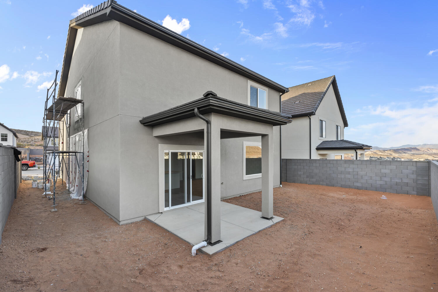 STANDING ROCK EAST AT LONG VALLEY - Residential