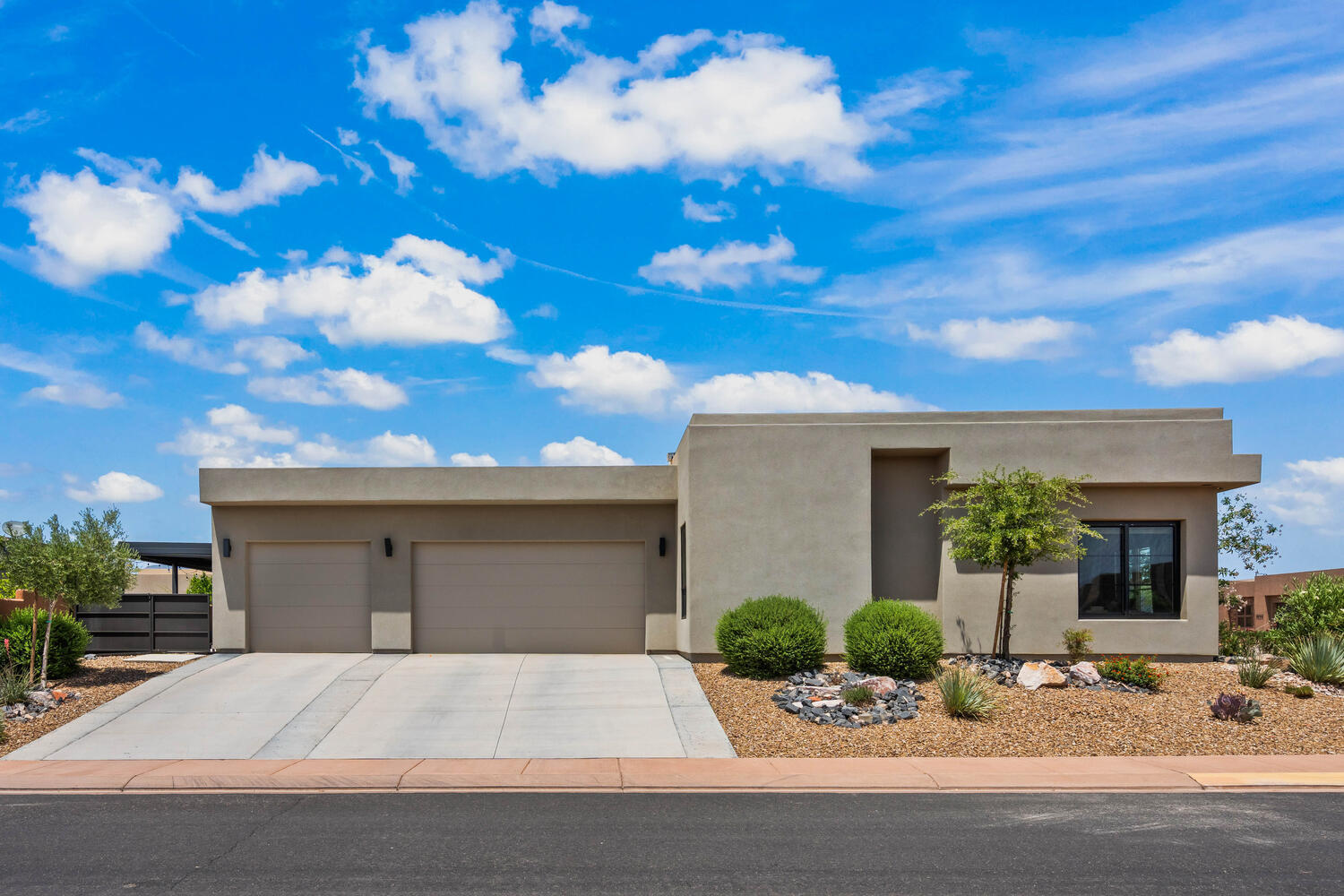 DUNES AT SAND HOLLOW RESORT - Residential