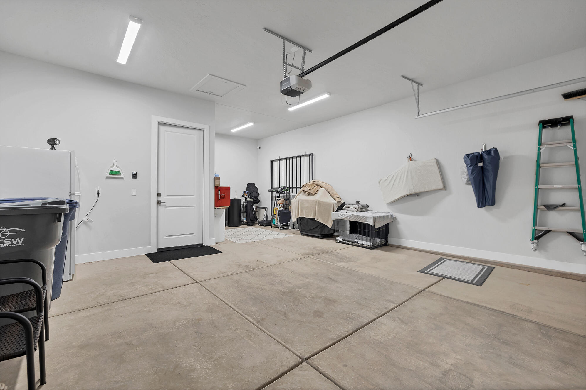 VILLAS AT SUN RIVER - Residential