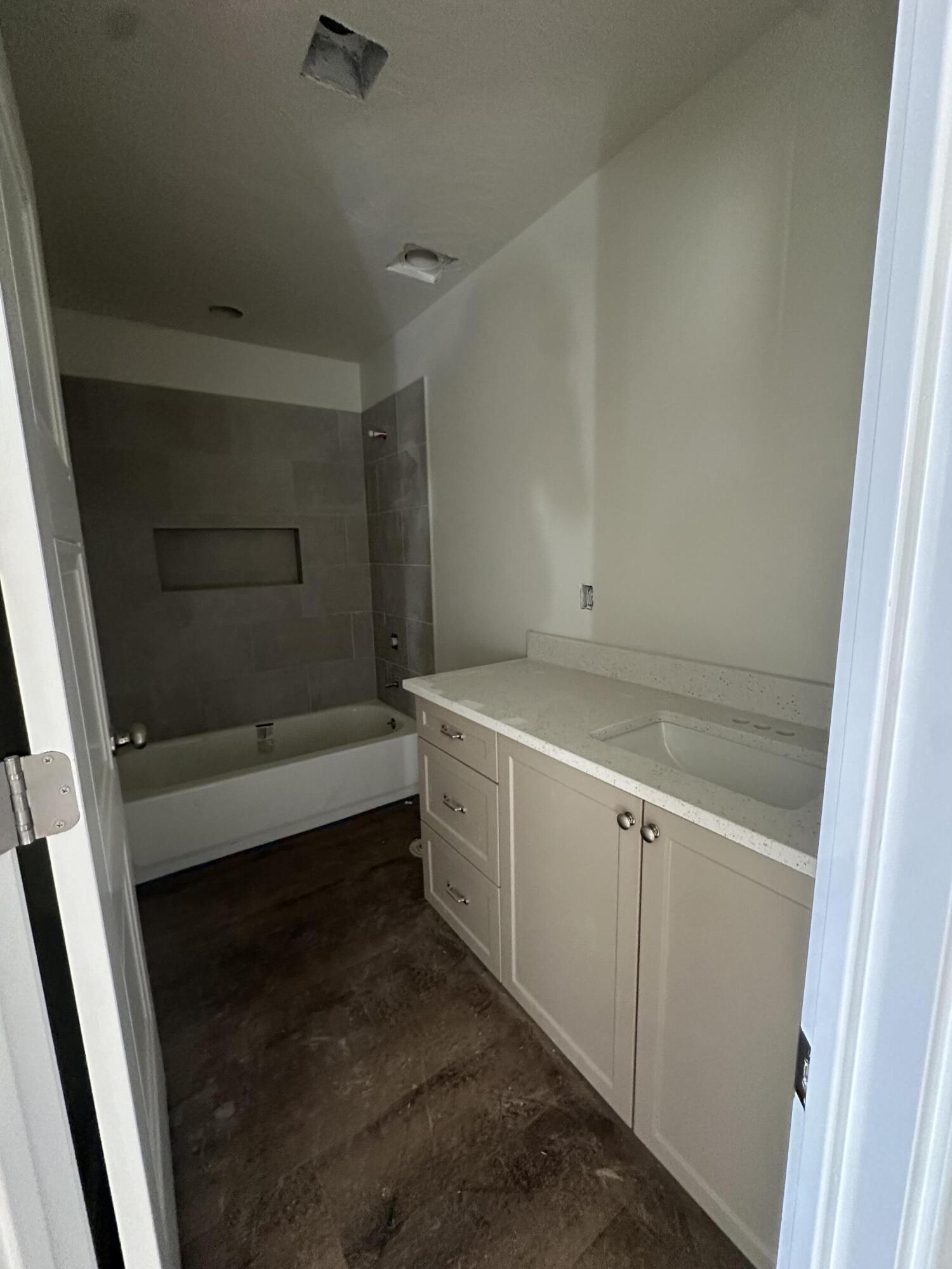 DESERT RIDGE ESTATES - Residential