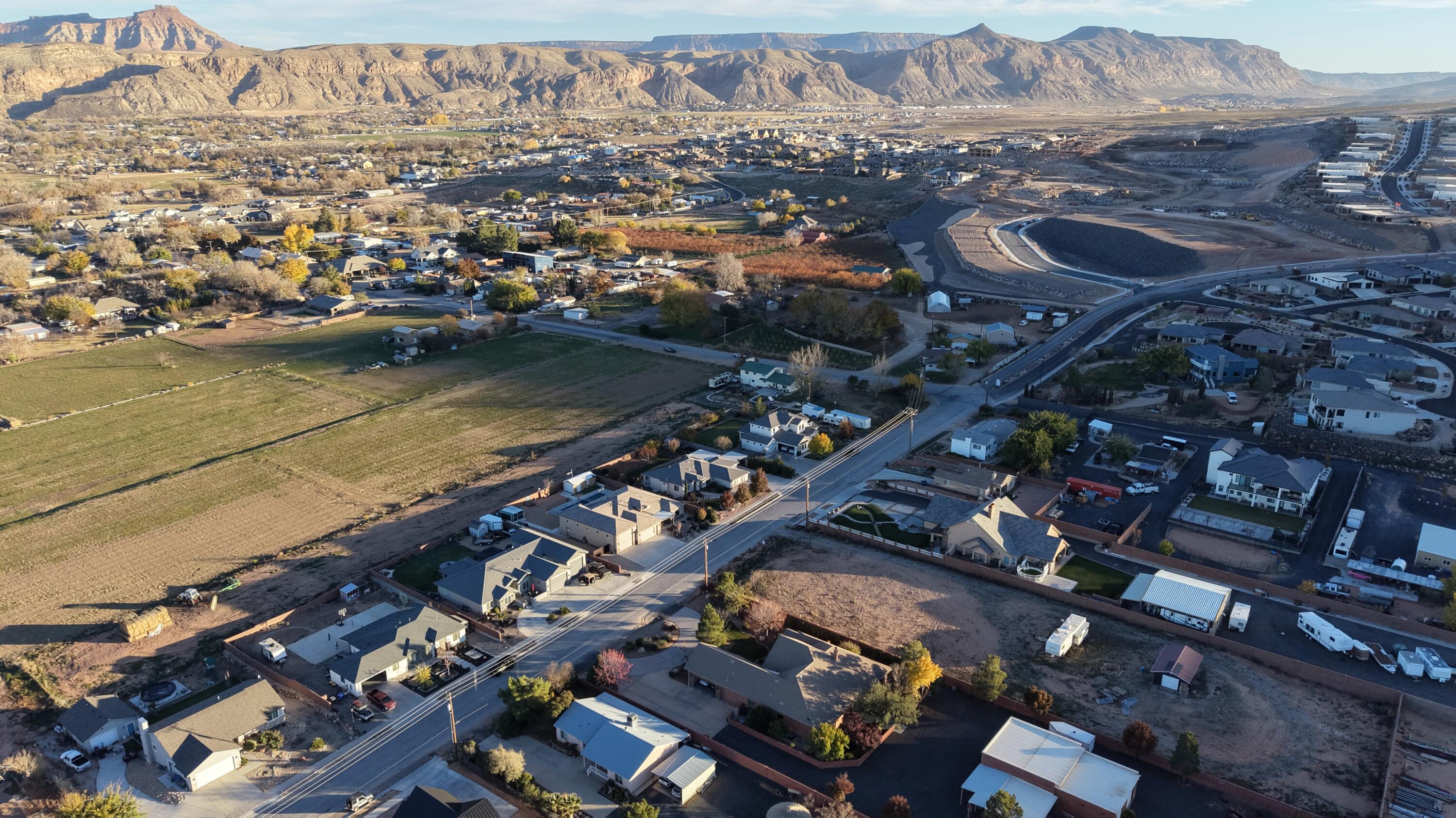 HURRICANE TOWNSITE - Land