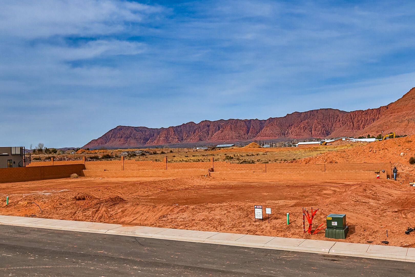 IVINS TOWNSITE - Land