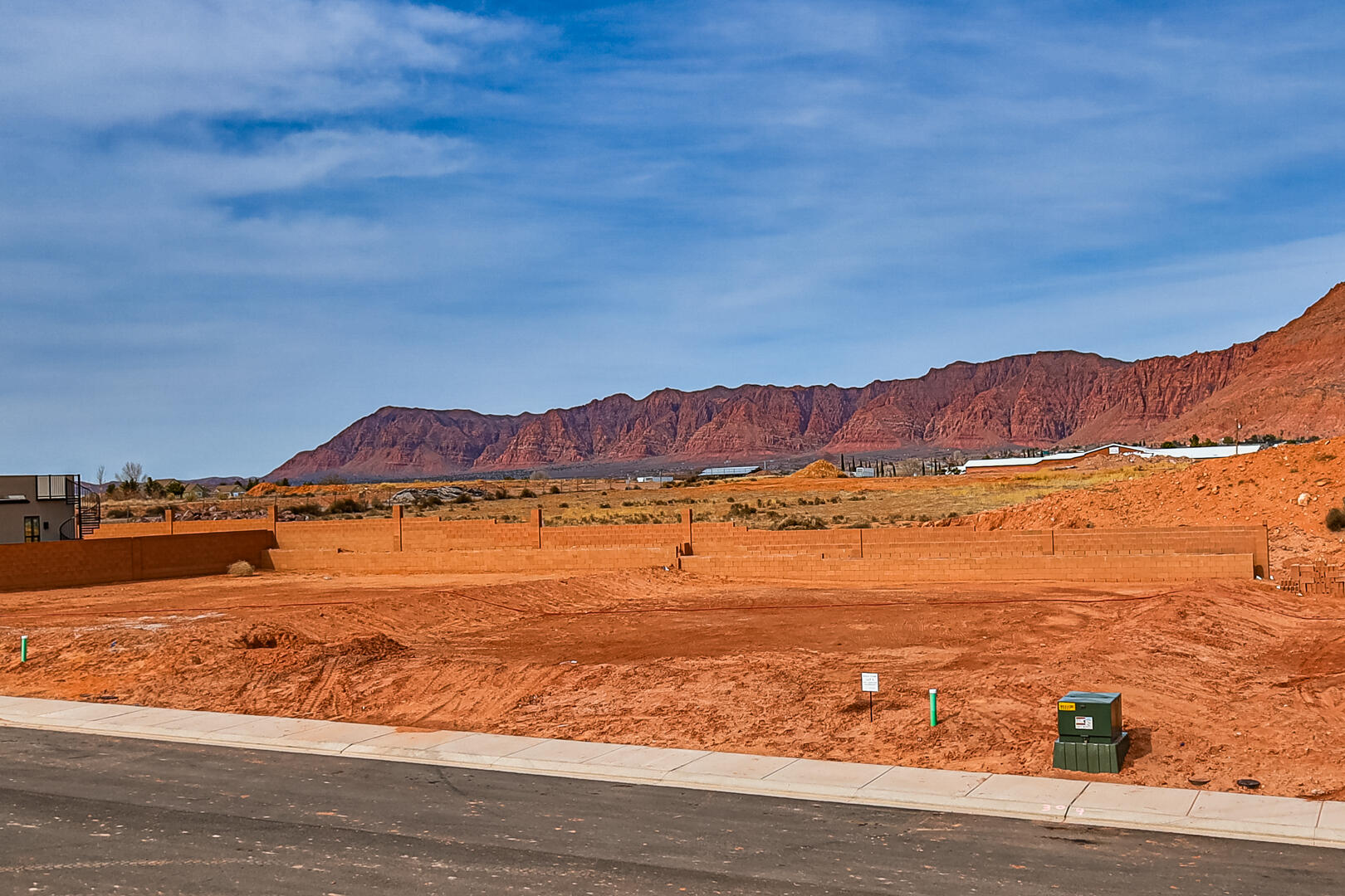 IVINS TOWNSITE - Land