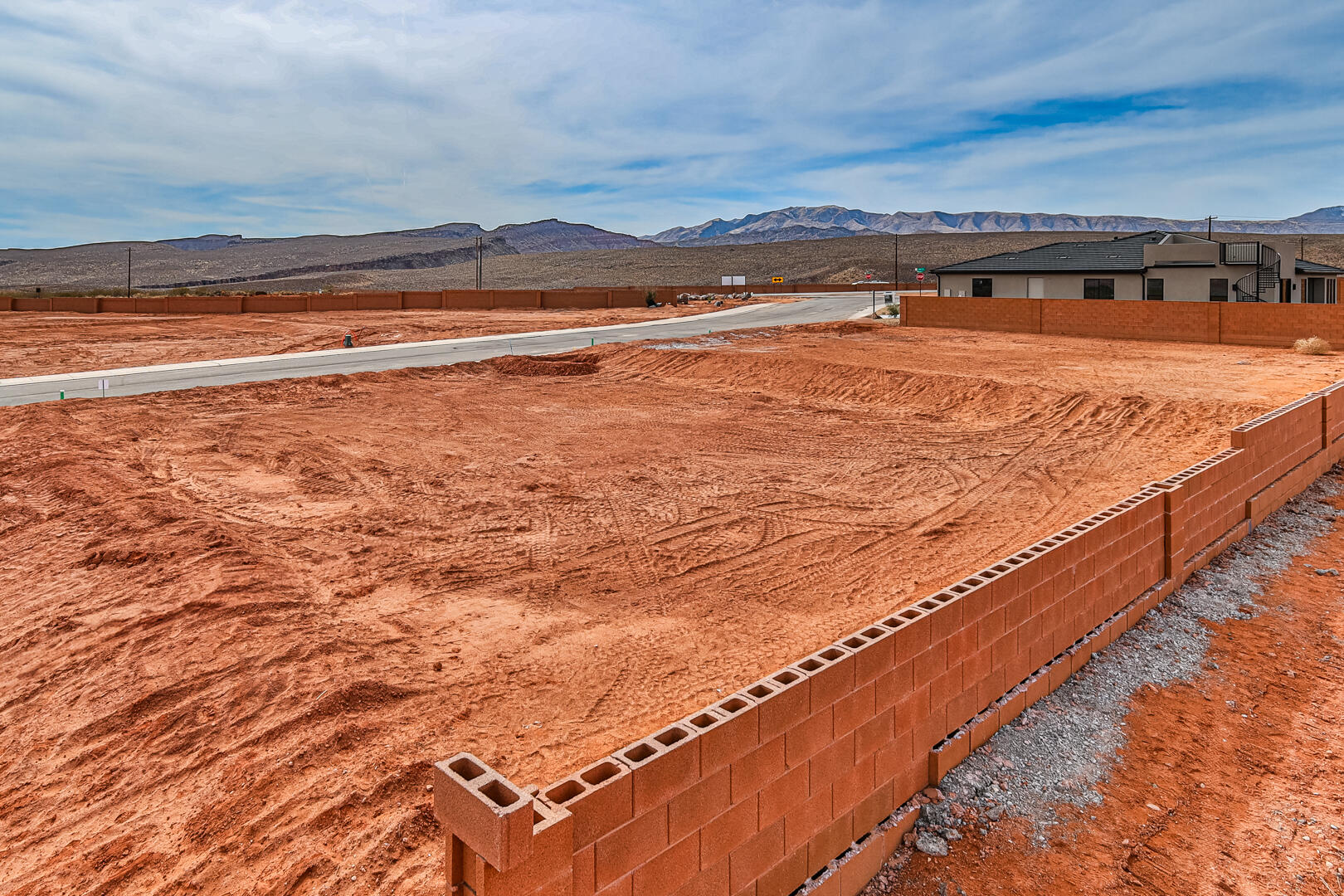 IVINS TOWNSITE - Land