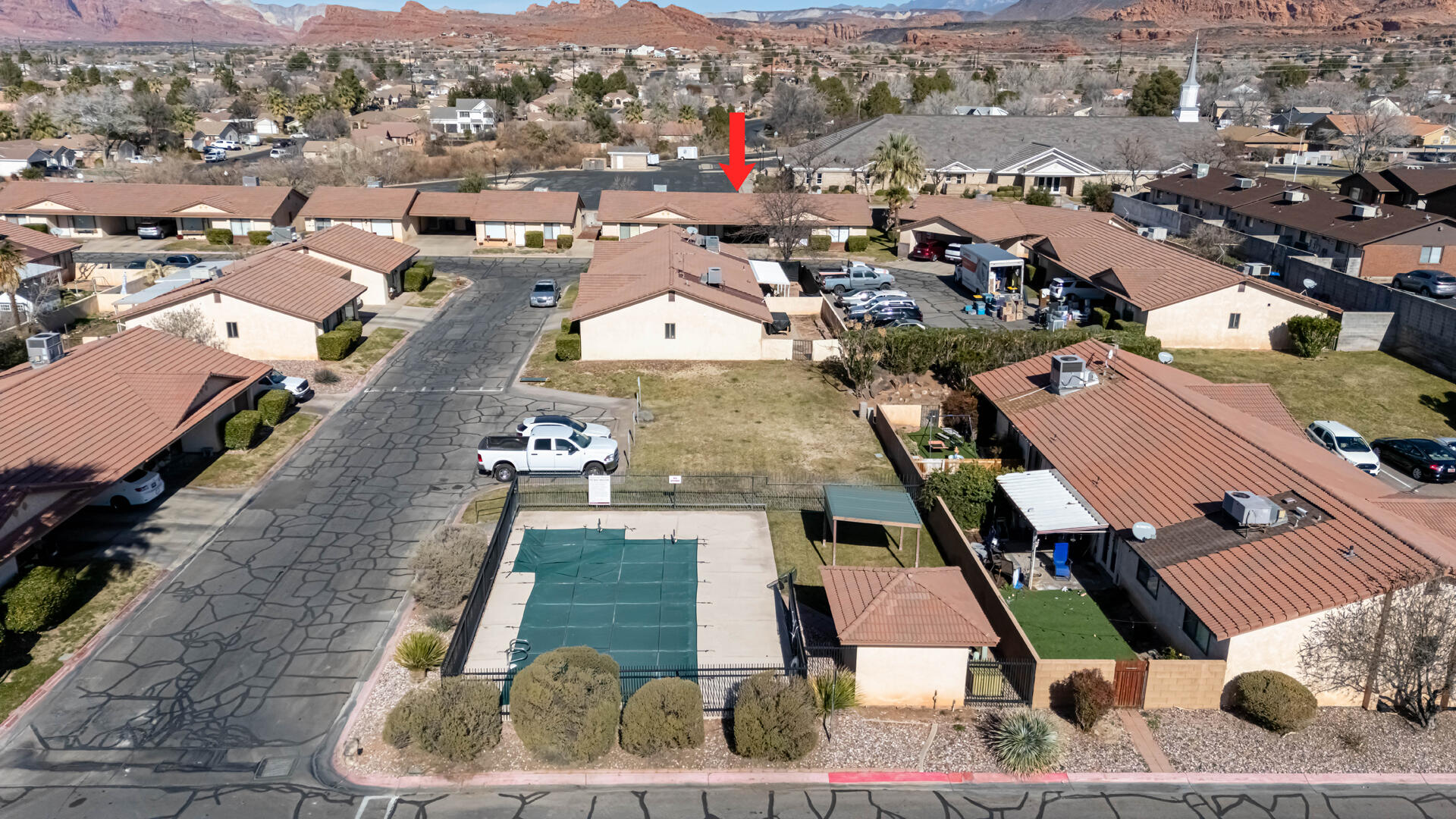 SPANISH PALMS TOWNHOMES - Residential