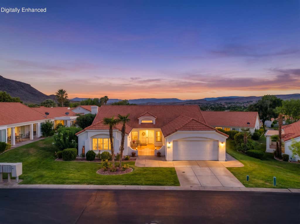 Photo of 39 N Valley View DR 94 #94, Saint George, UT 84770 (MLS # 26-273270)