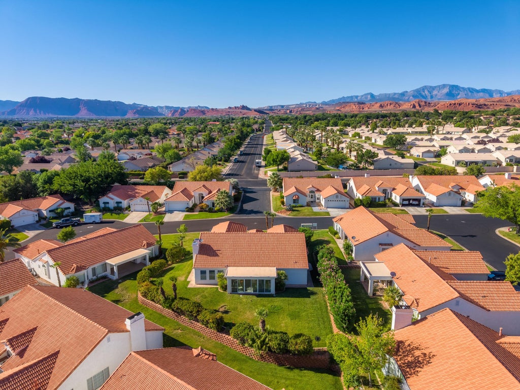 Photo of 39 N Valley View DR 94 #94, Saint George, UT 84770 (MLS # 26-273270)