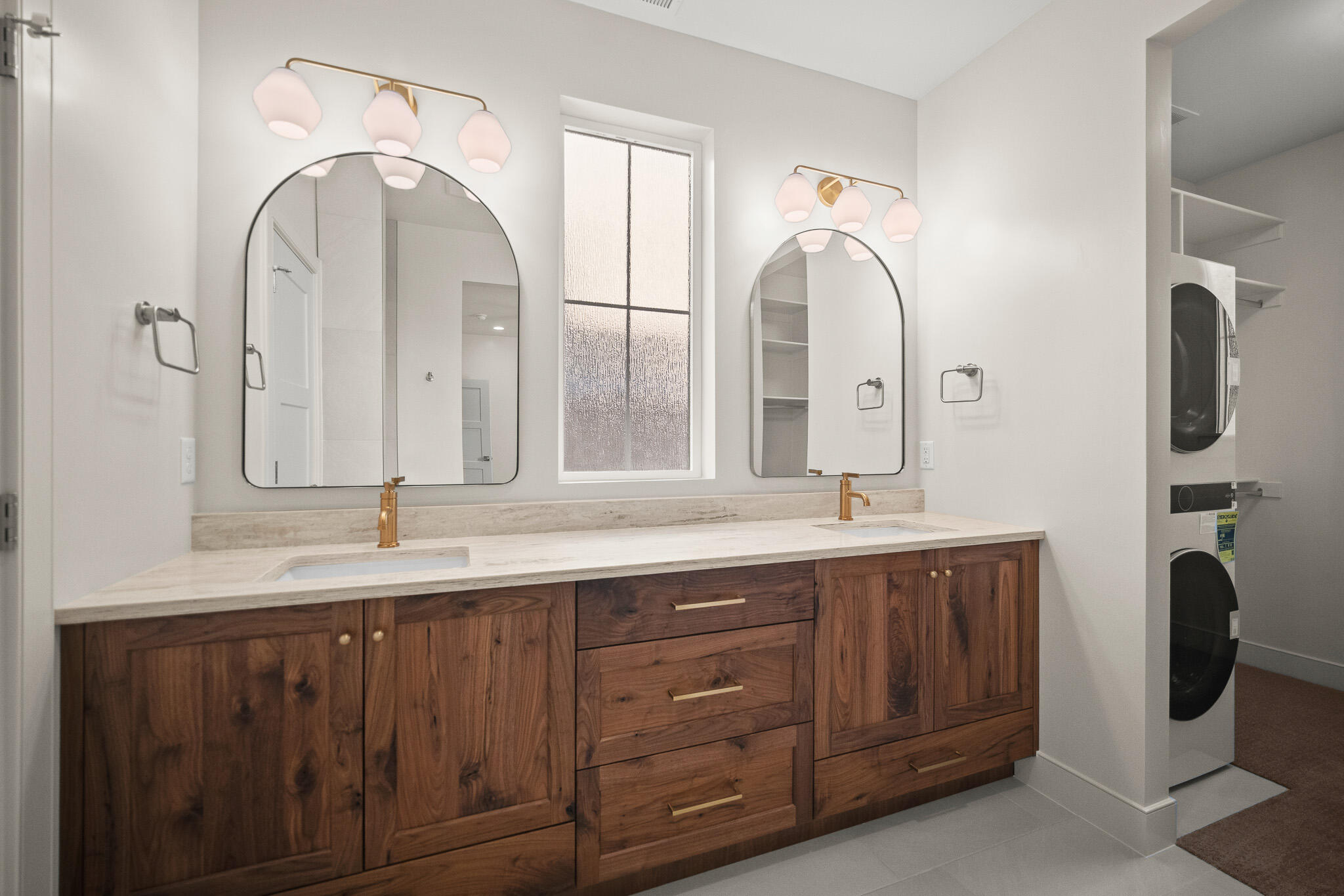 DESERT RESERVE - Residential