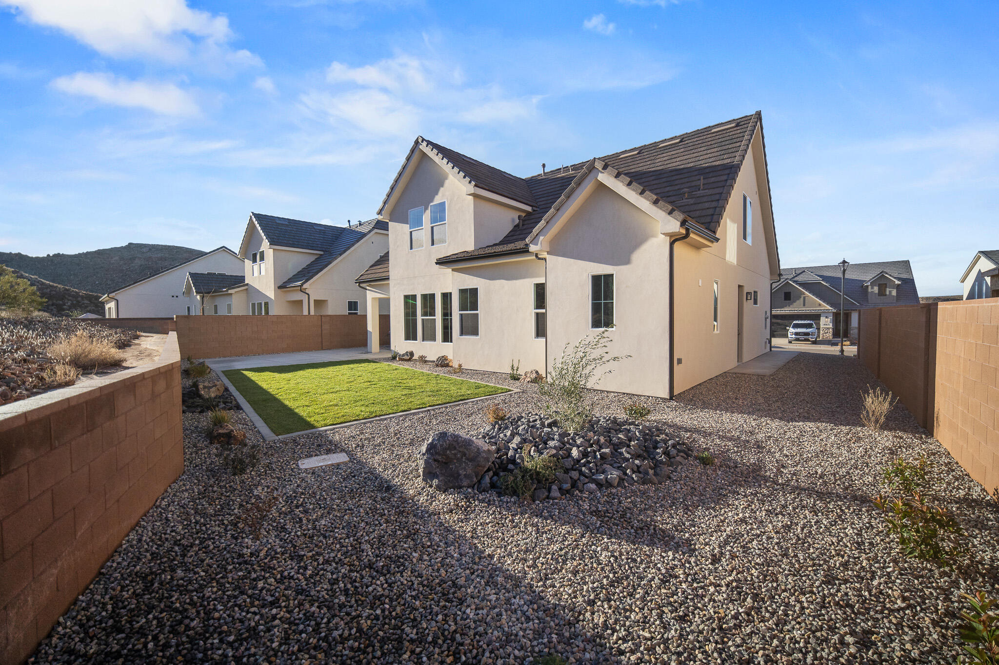 DESERT RESERVE - Residential