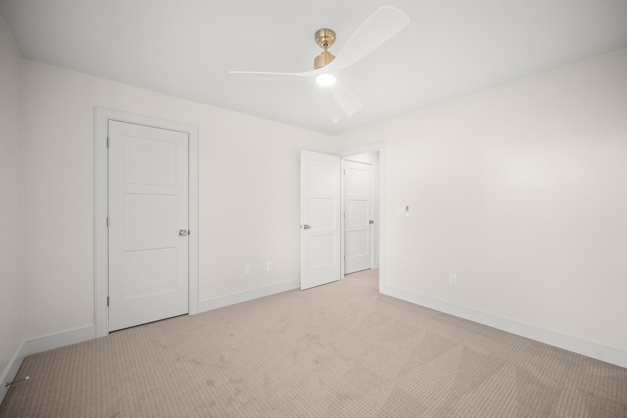 DESERT RESERVE - Residential