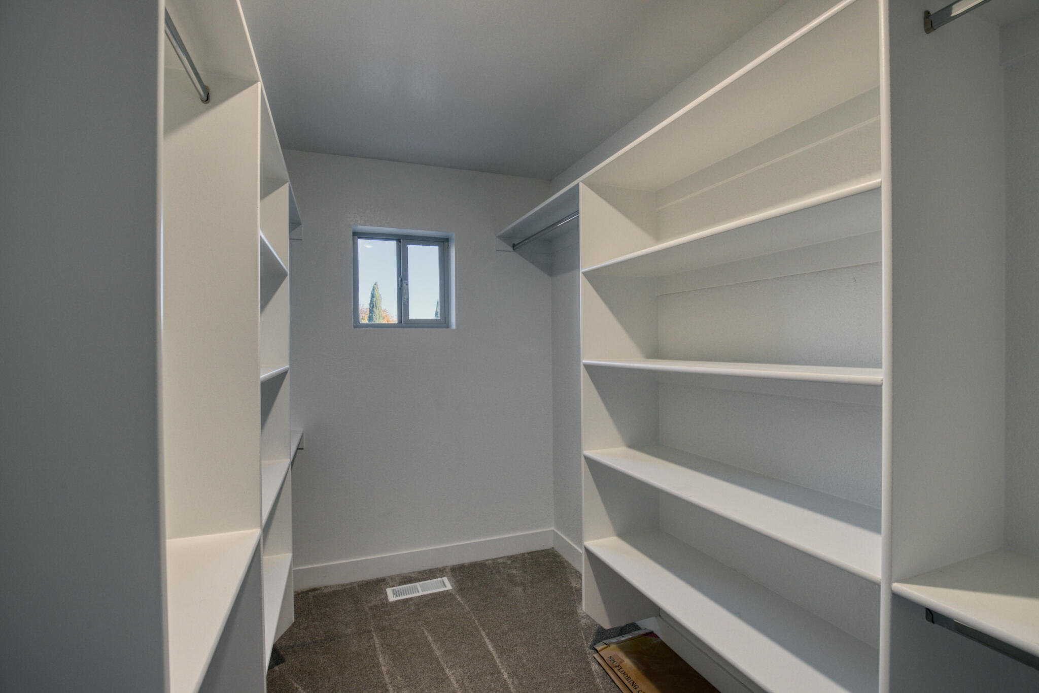 BLOOMINGTON COUNTRY CLUB - Residential