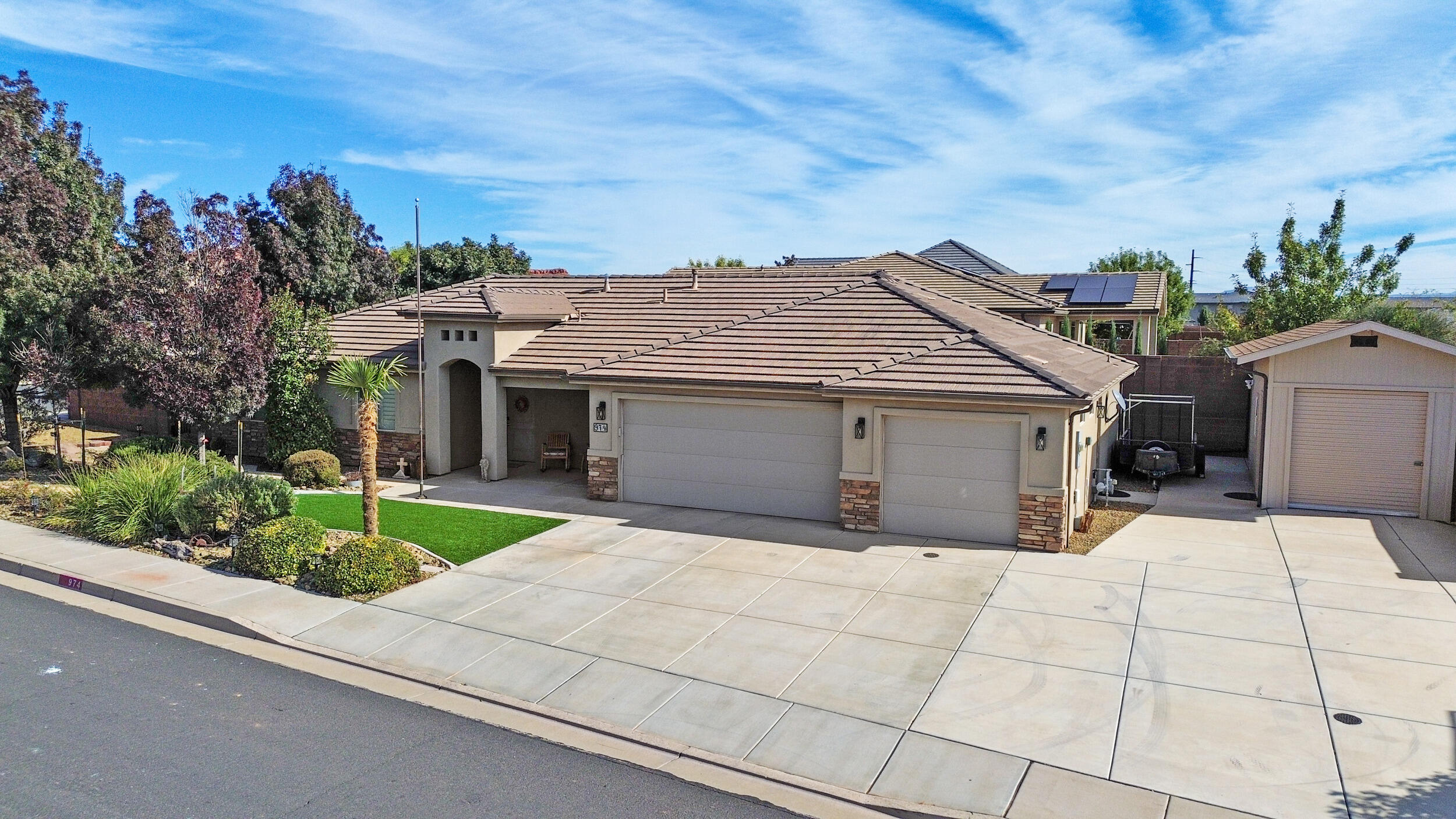 NEW WARM SPRINGS - Residential