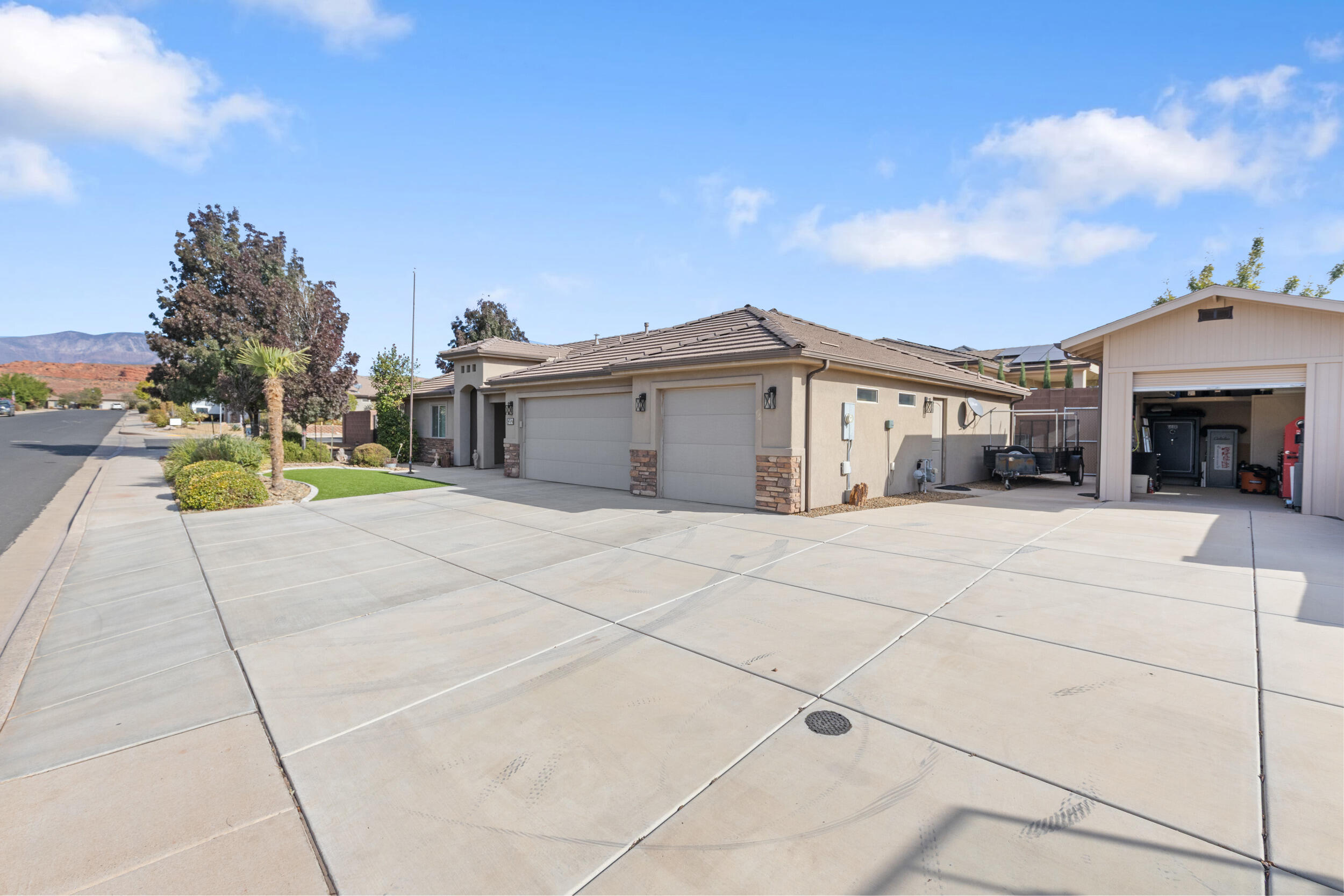 NEW WARM SPRINGS - Residential