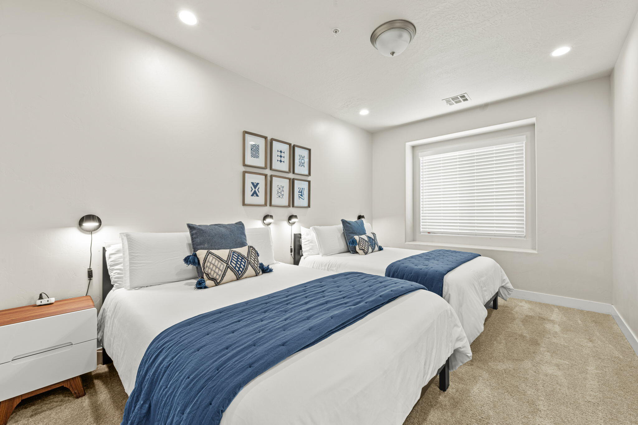 TOWN CENTER AT CORAL CANYON - Residential