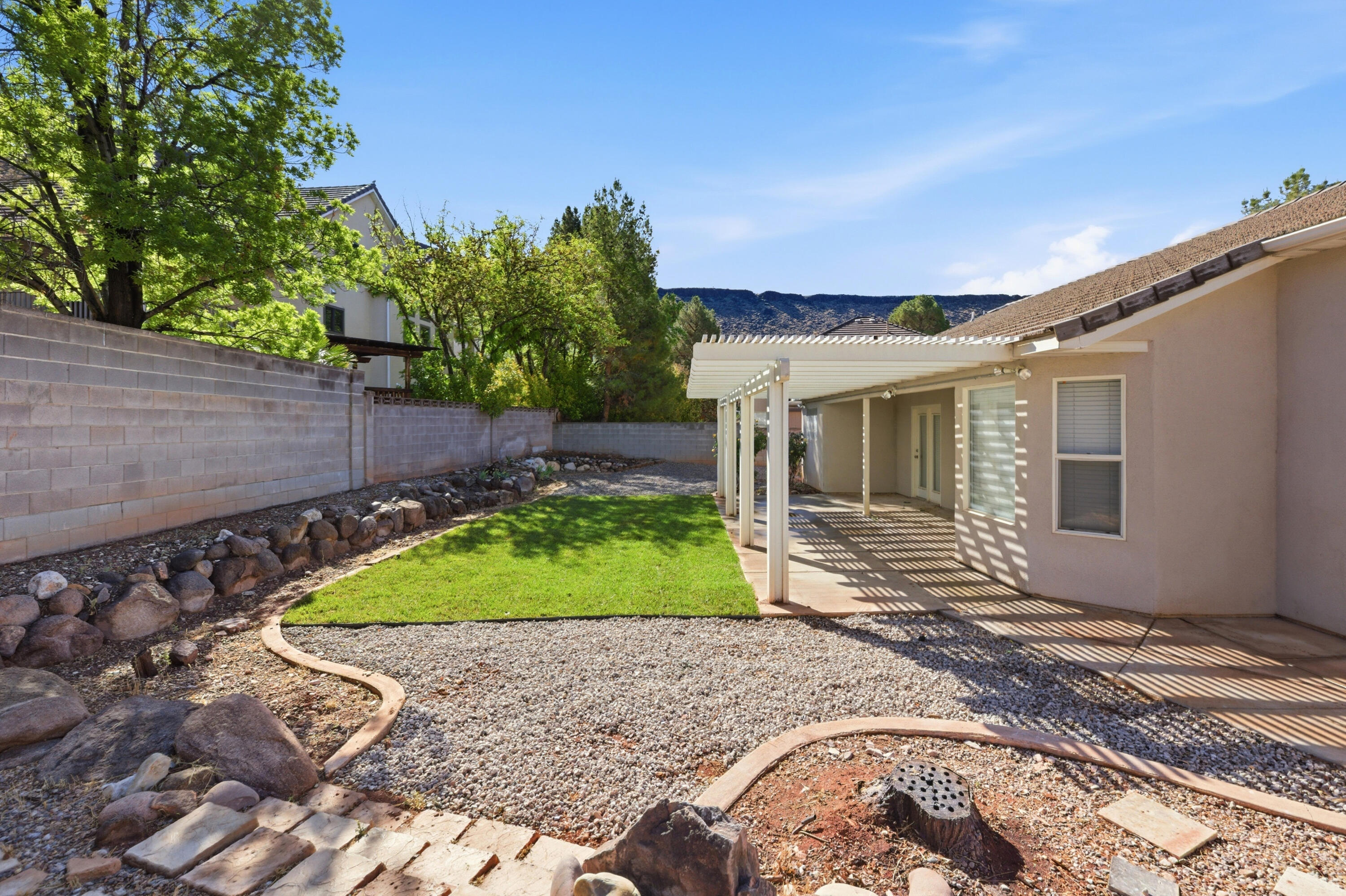 SHADOW MOUNTAIN - Residential