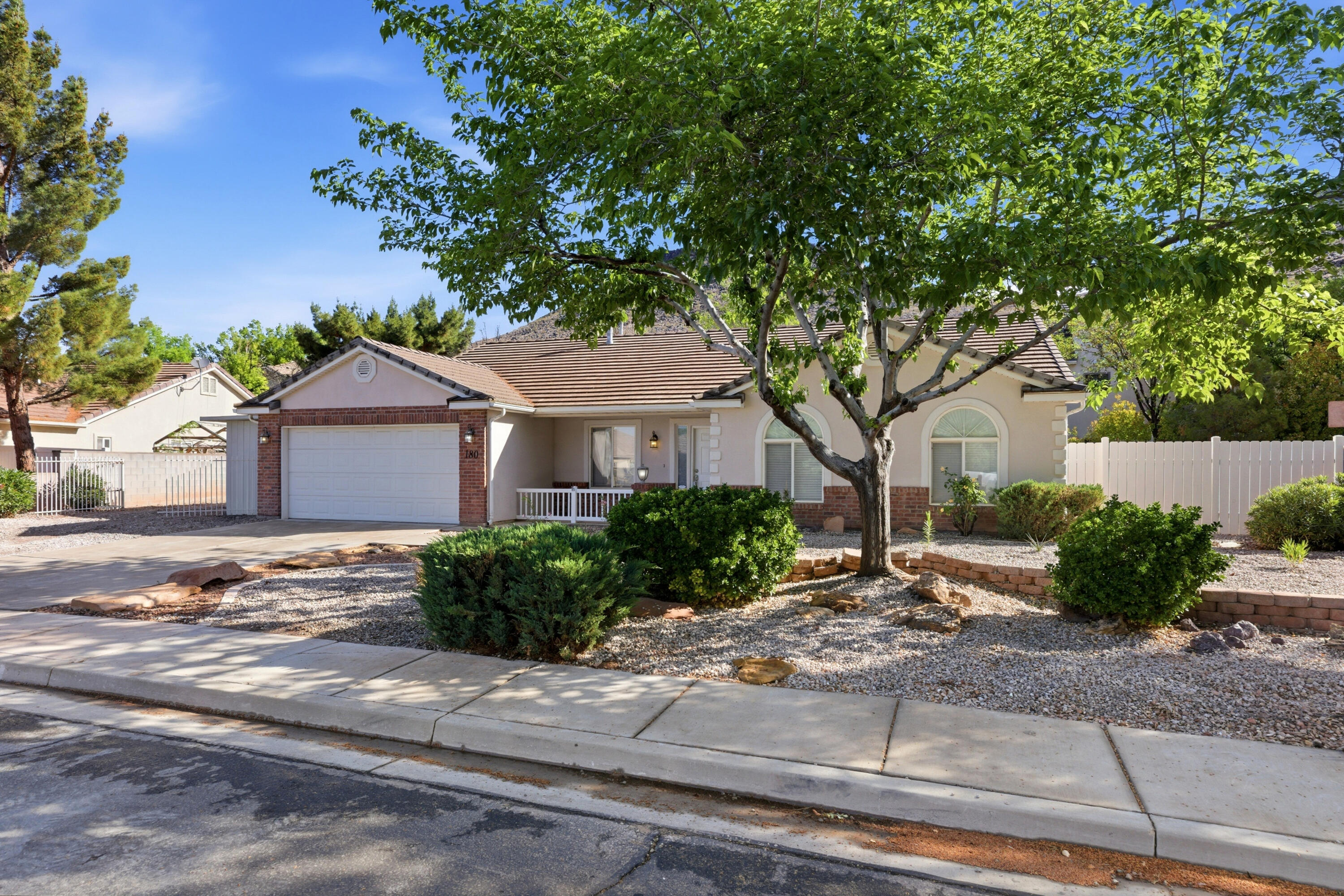 SHADOW MOUNTAIN - Residential