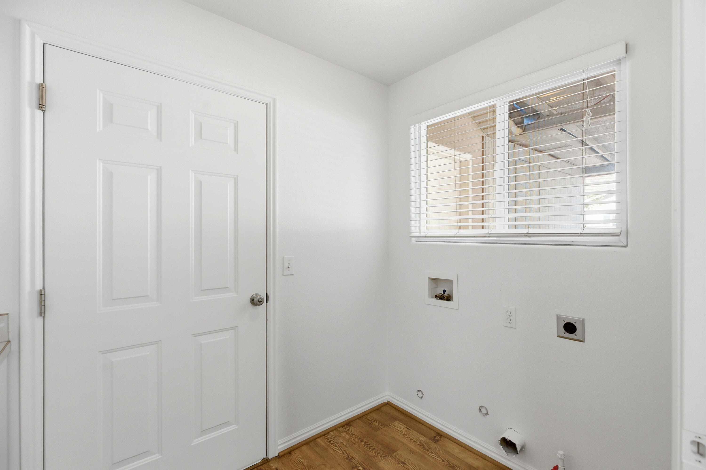 SHADOW MOUNTAIN - Residential