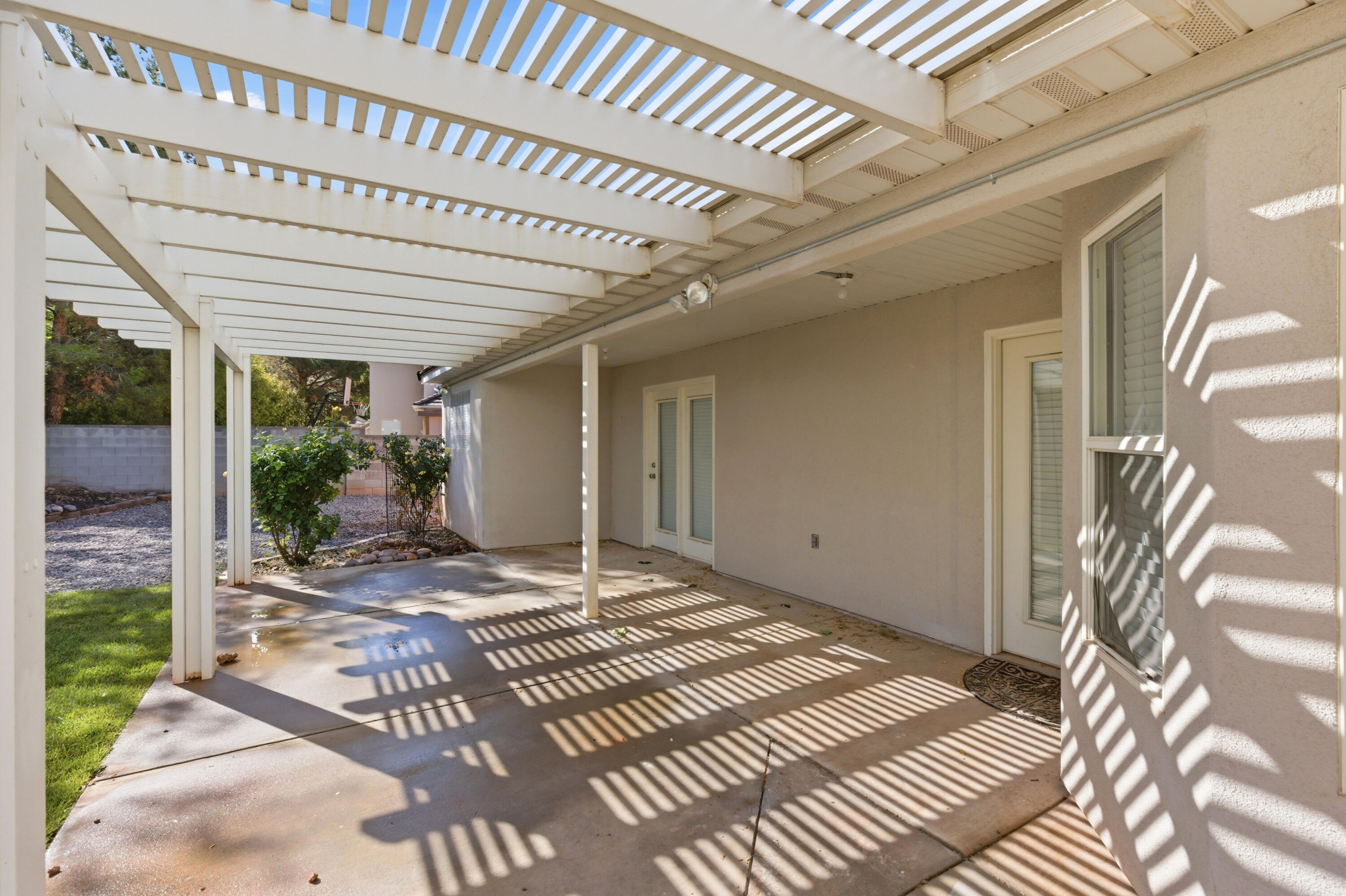 SHADOW MOUNTAIN - Residential