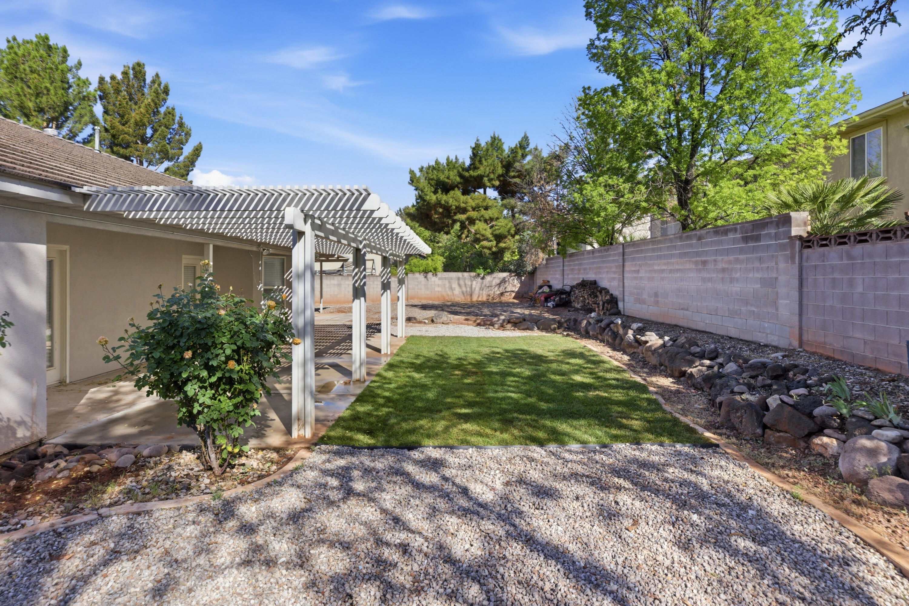 SHADOW MOUNTAIN - Residential