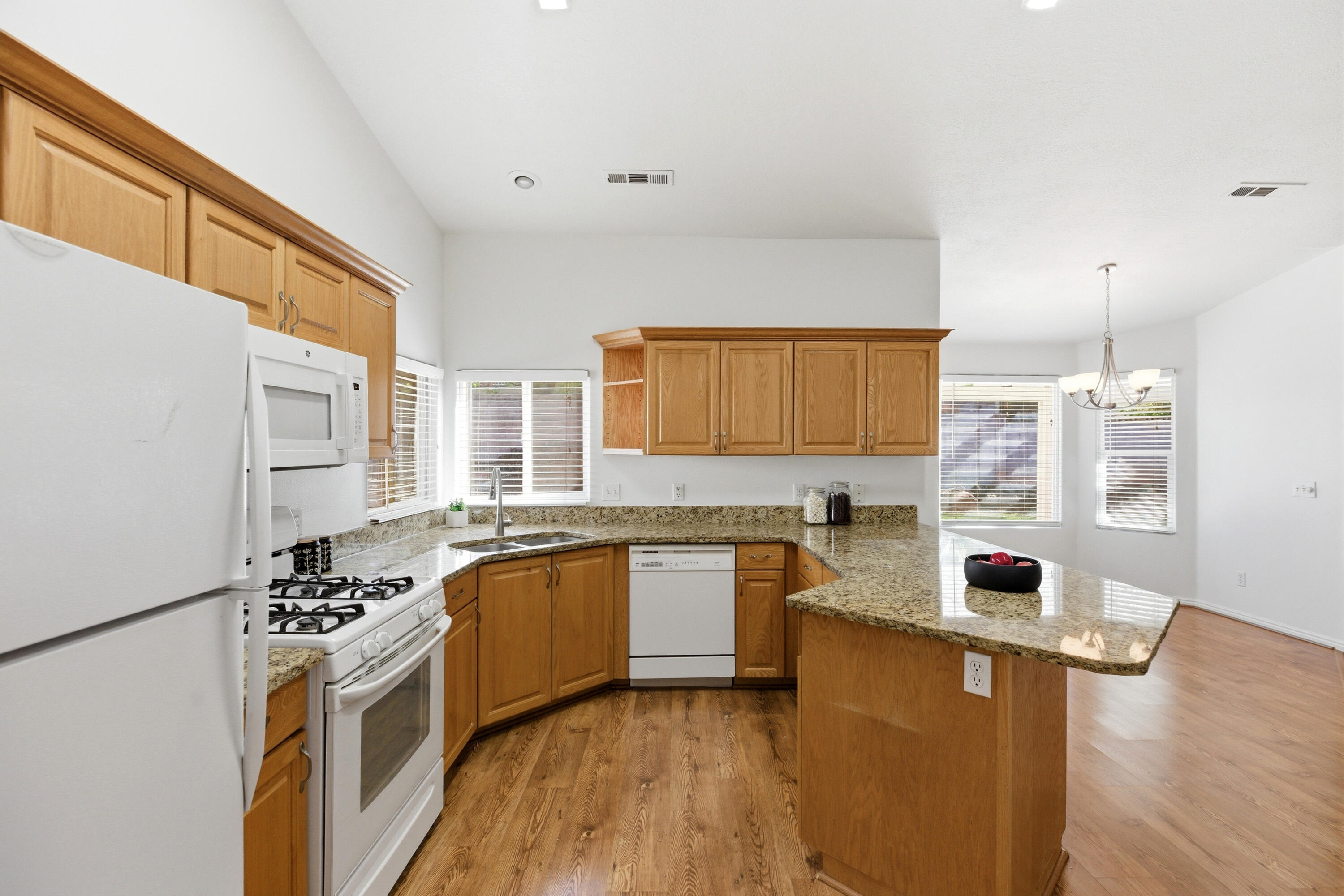 SHADOW MOUNTAIN - Residential