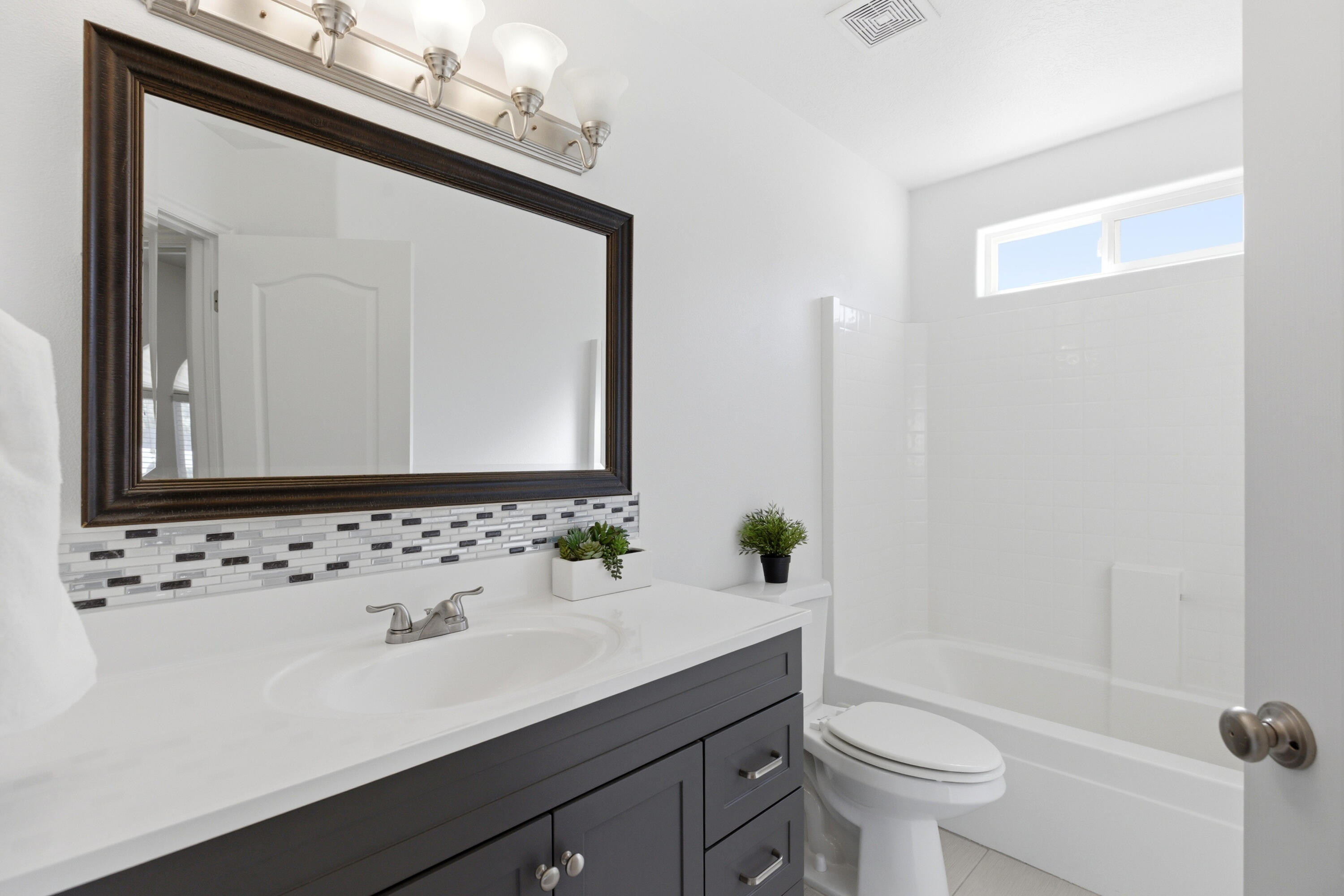 SHADOW MOUNTAIN - Residential