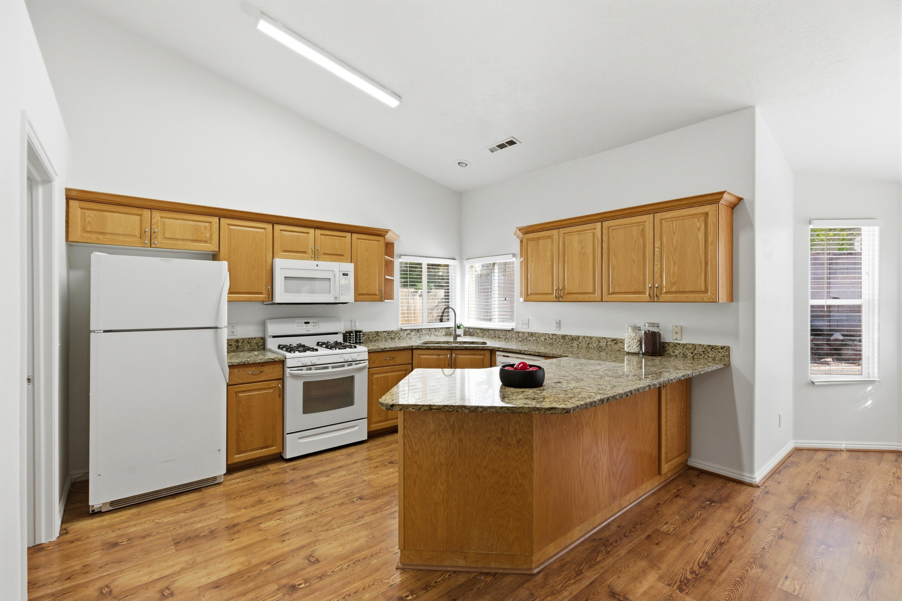 SHADOW MOUNTAIN - Residential