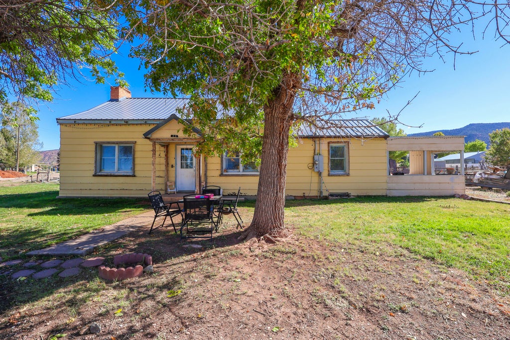 Photo of 23 S 100 W, Paragonah, UT 84760 (MLS # 26-277311)