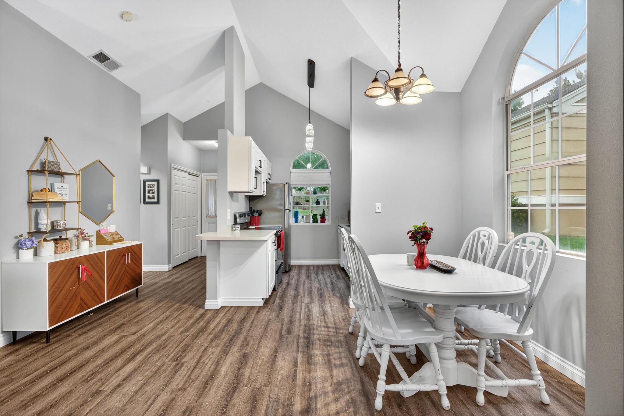 COTTON MANOR CONDOS - Residential